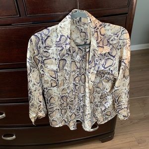Women’s snake skin silk shirt. Great condition.